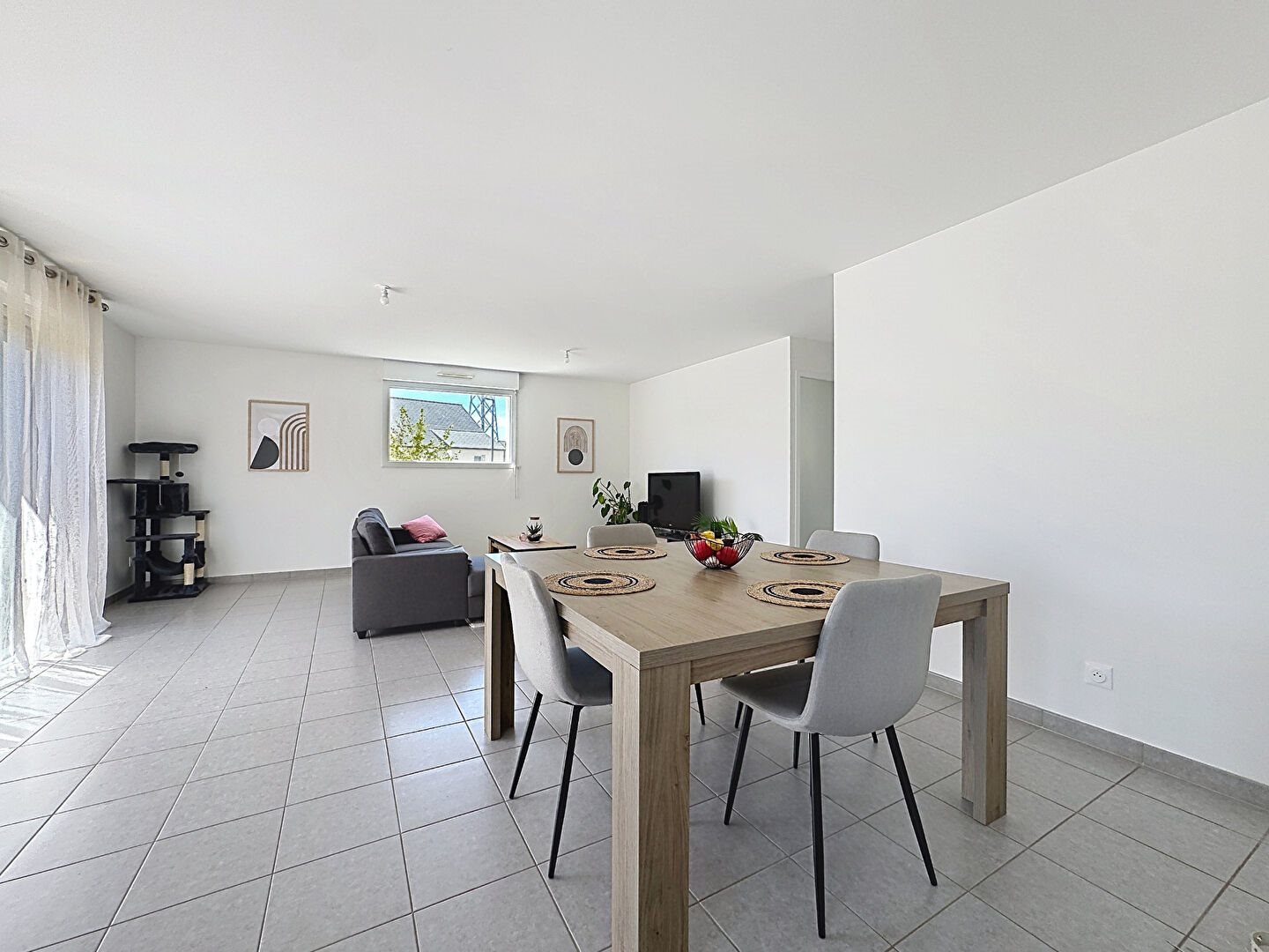 Maison à louer, 87m², Laval