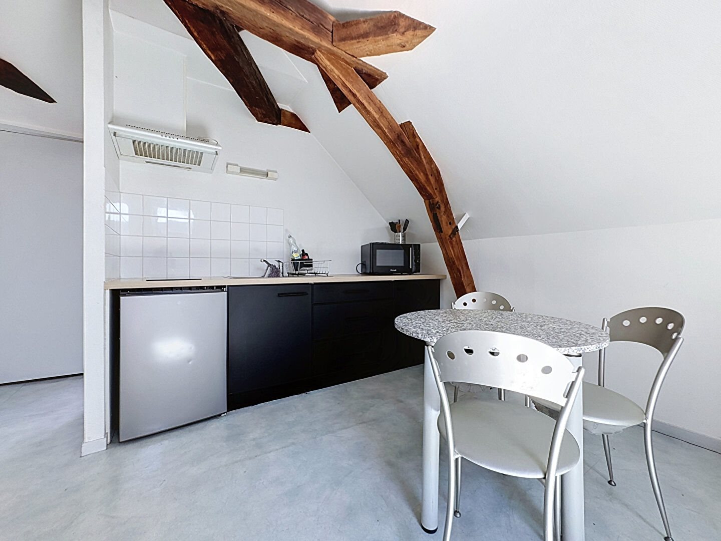 Appartement à louer, 18m², Laval