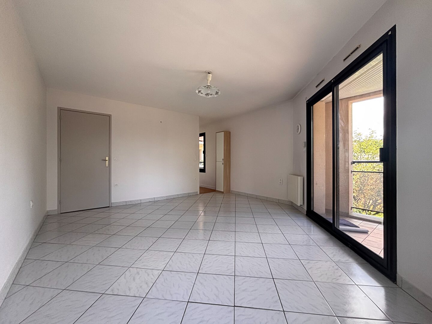 Appartement à vendre, 27m², Laval