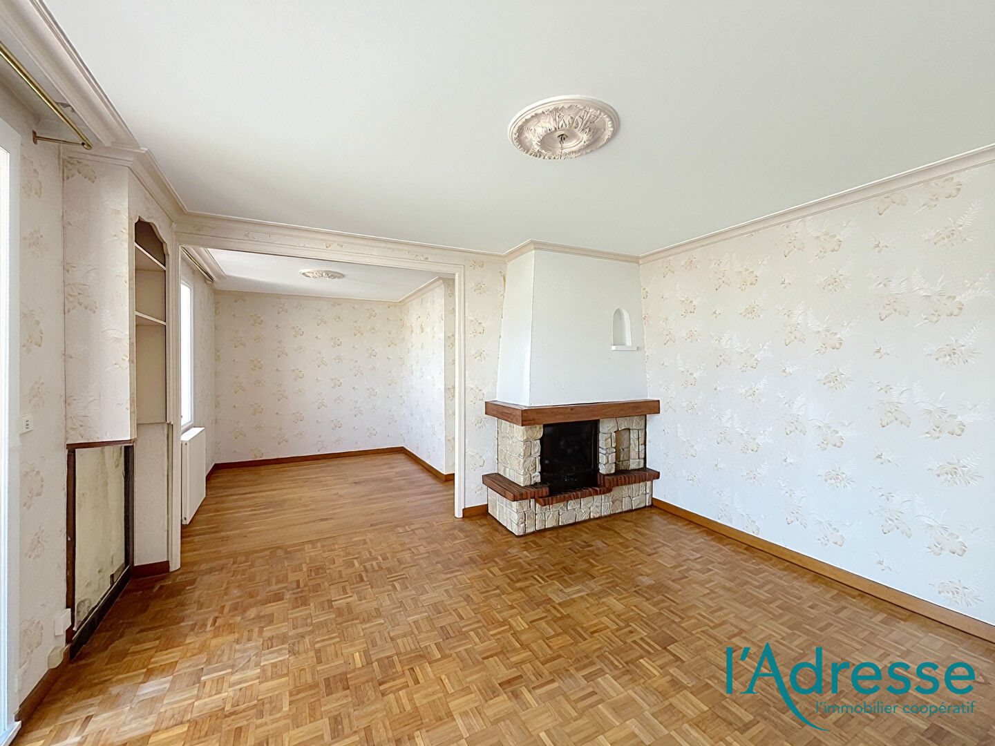 Maison à vendre, 136m², Laval