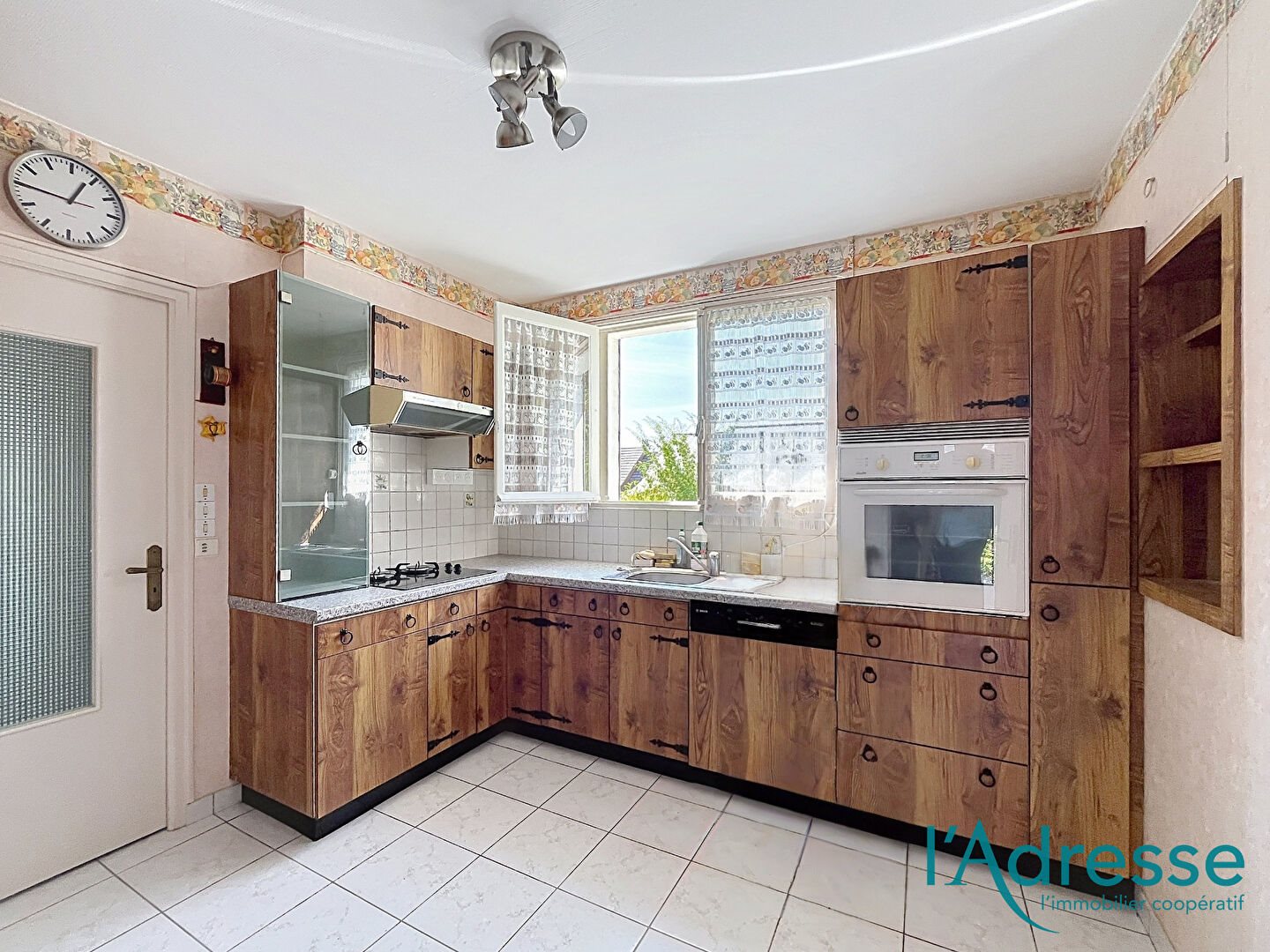 Maison à vendre, 136m², Laval