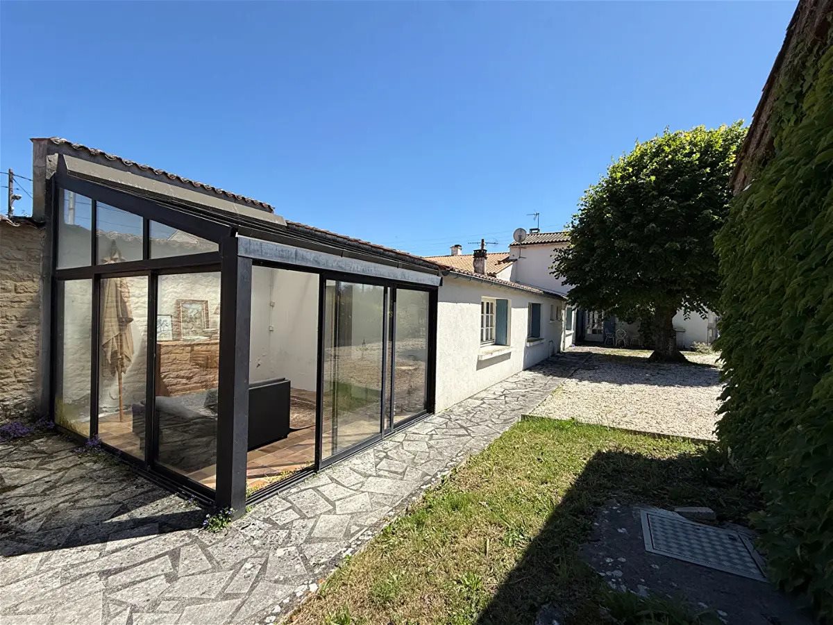 Maison à vendre, 157m², Surgères