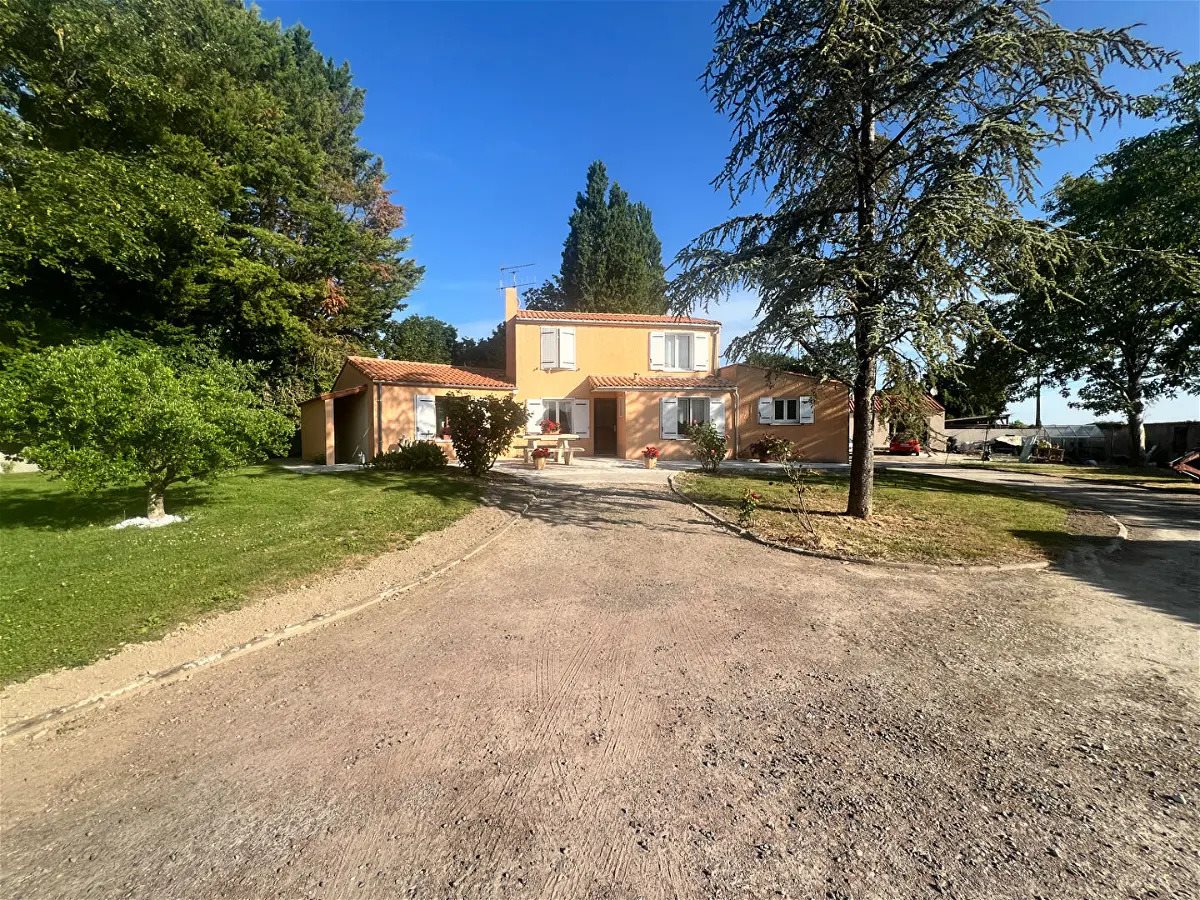 Maison à vendre, 175m², Forges