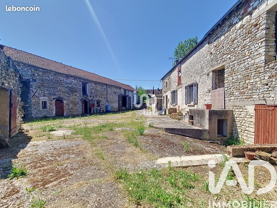 Maison à vendre, 400m², Breuil-Bois-Robert