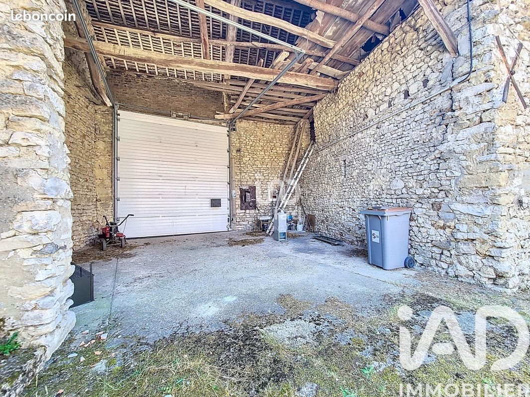 Maison à vendre, 400m², Breuil-Bois-Robert