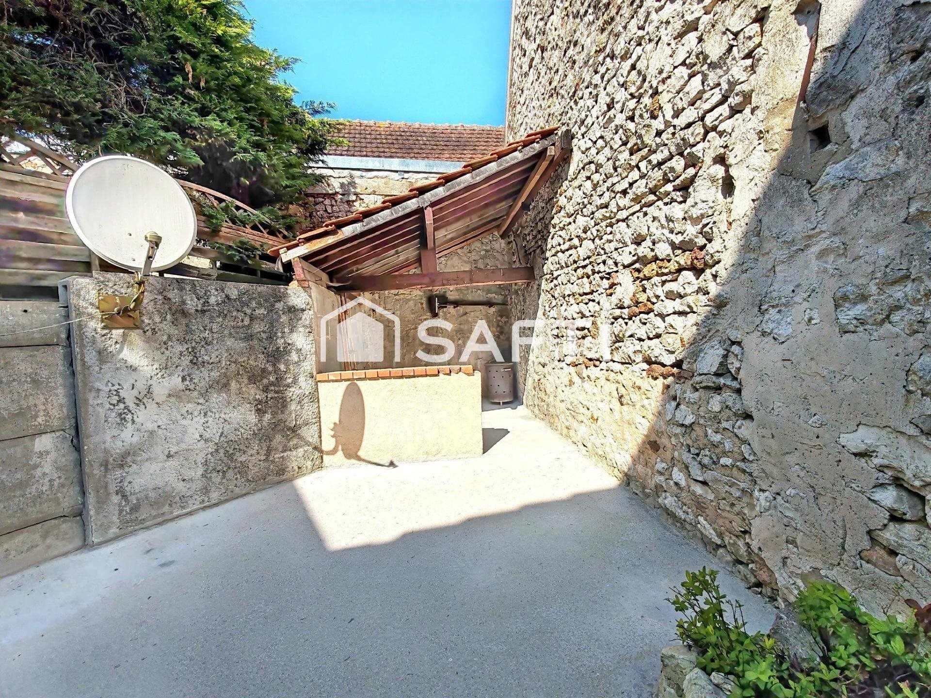 Maison à vendre, 106m², Breuil-Bois-Robert