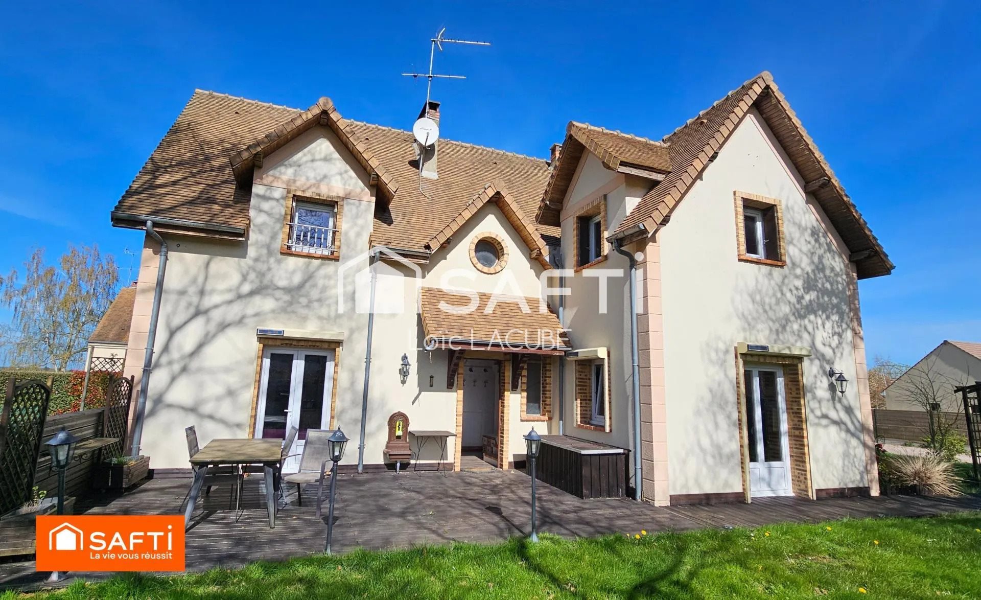 Maison à vendre, 185m², Gambais