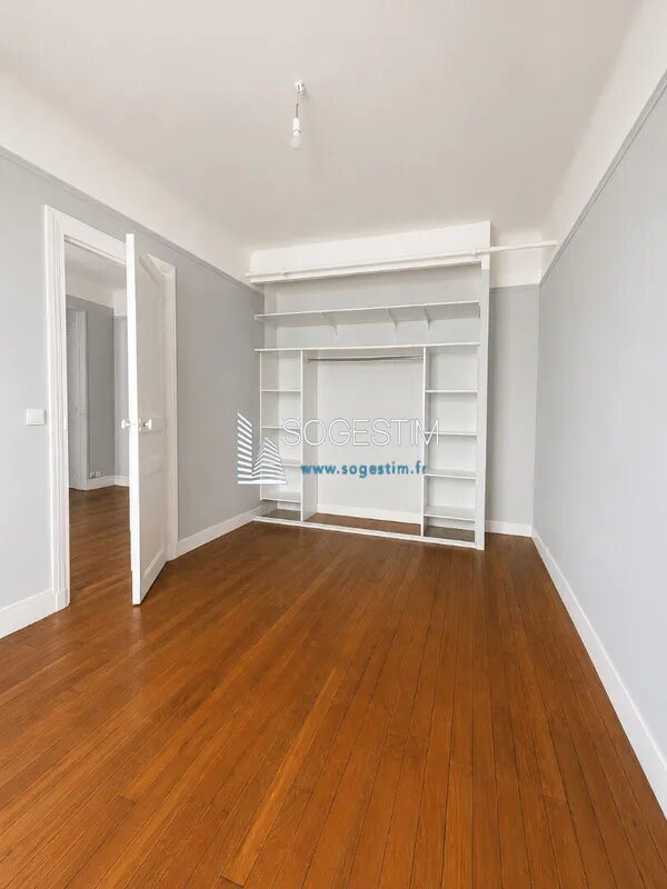 Appartement à louer, 43m², Courbevoie