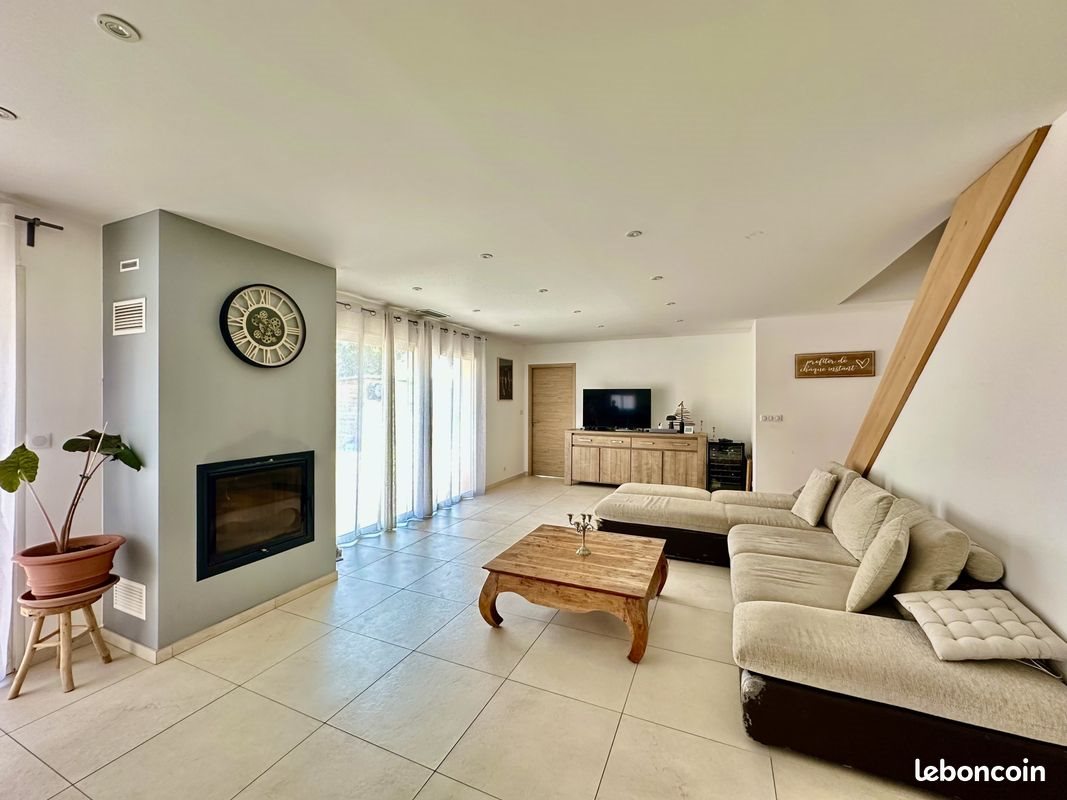 Maison à vendre, 117m², Fréjus
