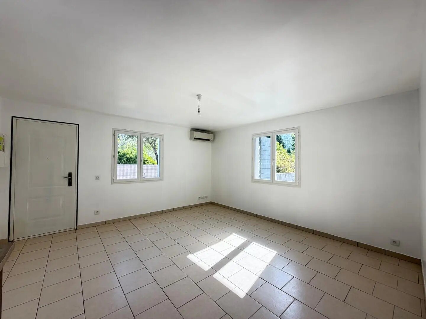 Appartement à louer, 37m², Villecroze