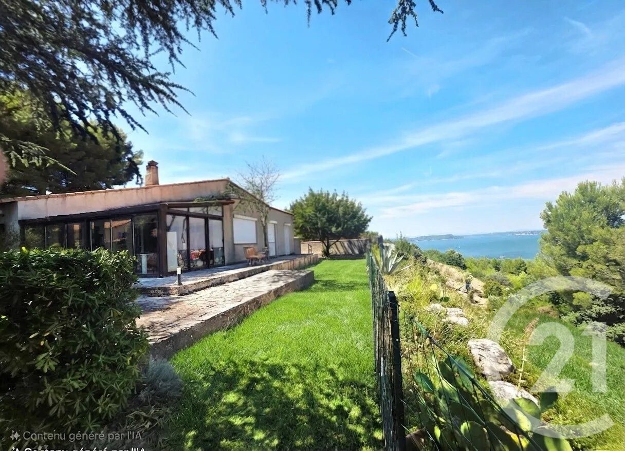 Maison à vendre, 114m², Saint-Mitre-les-Remparts