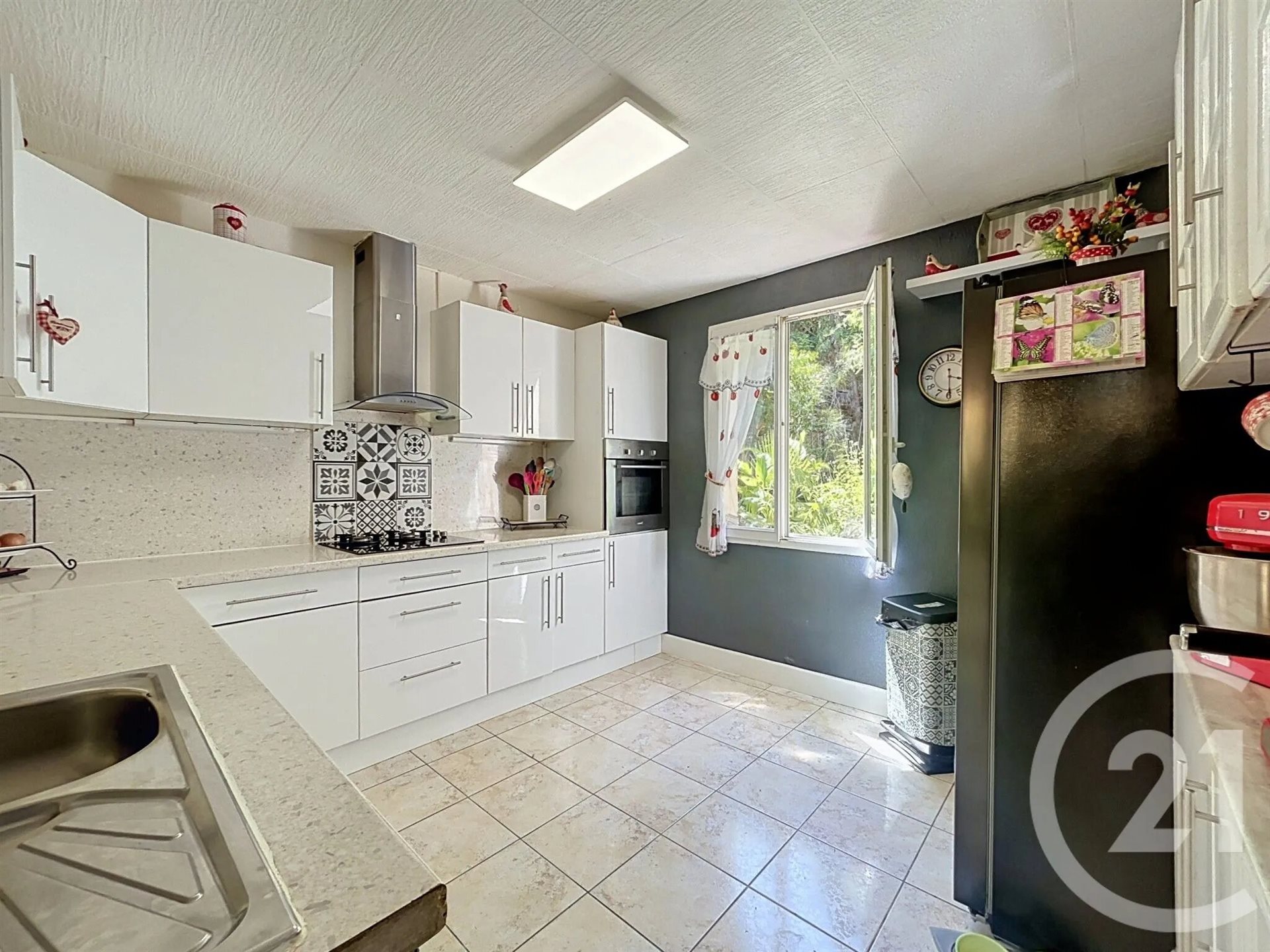 Maison à vendre, 305m², Miramas
