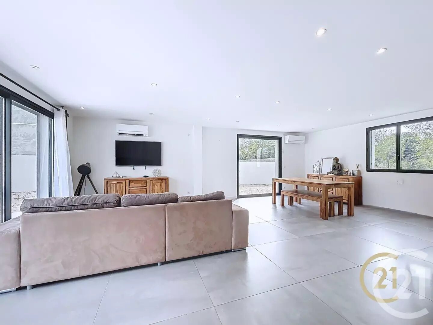 Maison à vendre, 144m², Saint-Mitre-les-Remparts