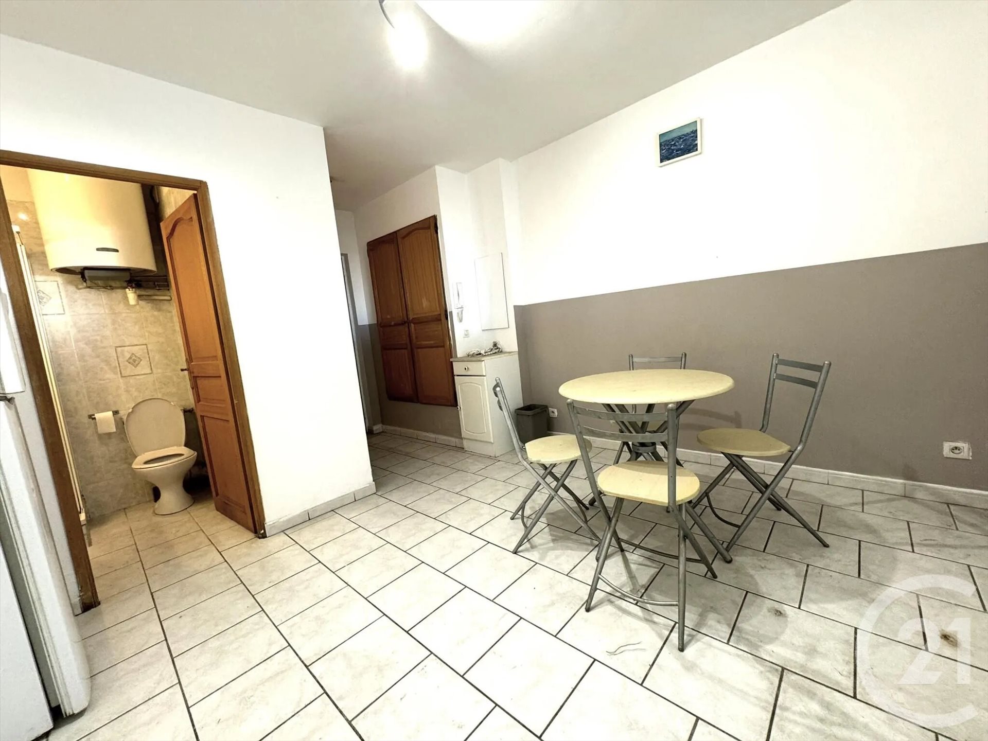 Appartement à louer, 17m², Port-Saint-Louis-du-Rhône