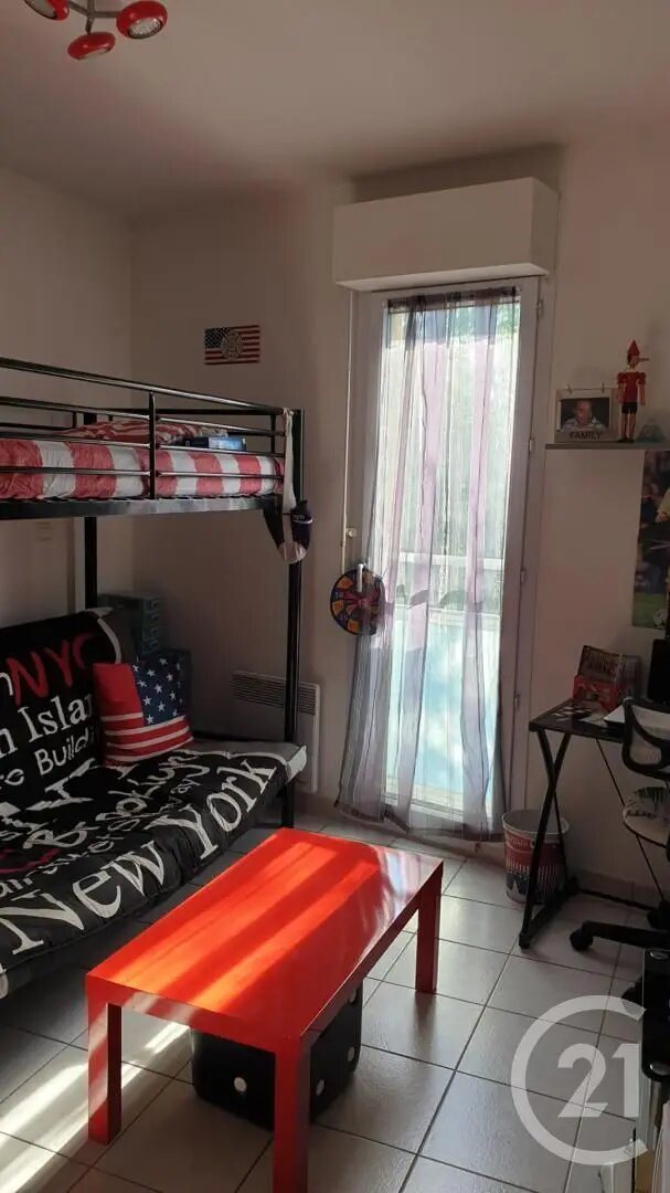 Appartement à louer, 61m², Istres