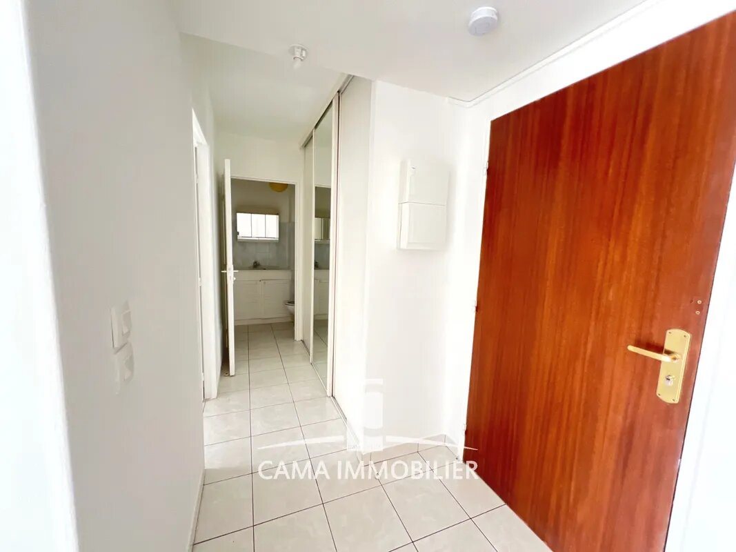 Appartement à vendre, 67m², Buc