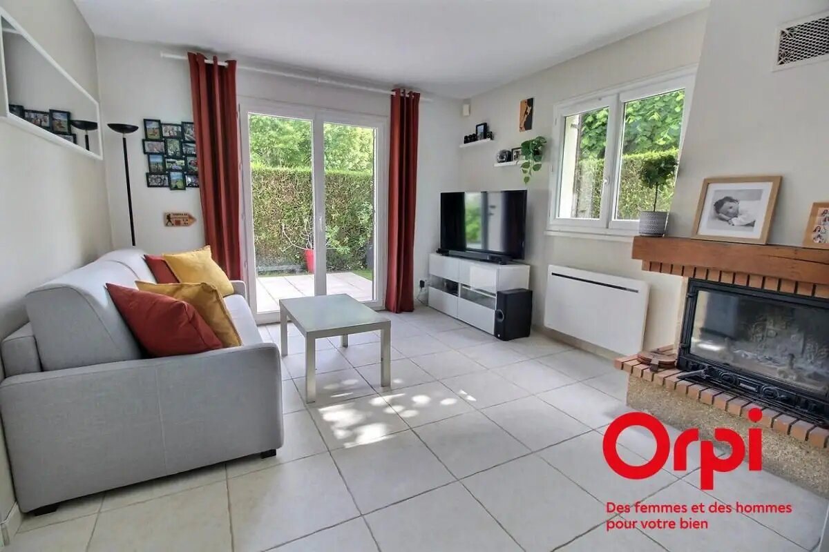 Maison à vendre, 90m², Montigny-le-Bretonneux