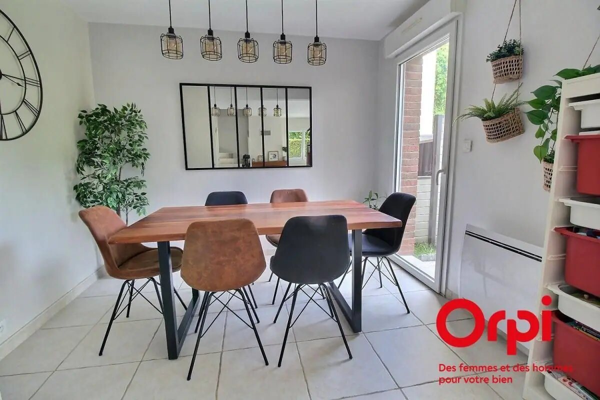 Maison à vendre, 90m², Montigny-le-Bretonneux