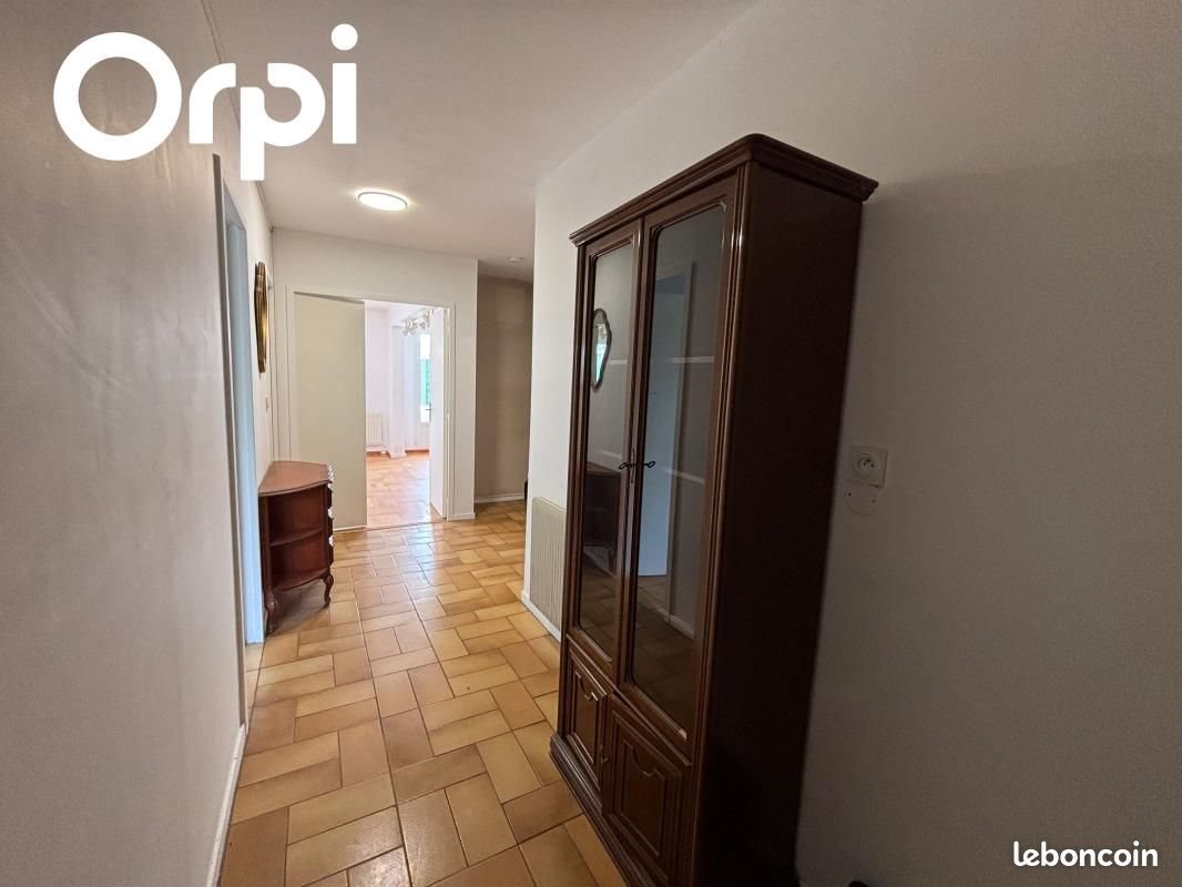 Maison à louer, 125m², Montigny-le-Bretonneux