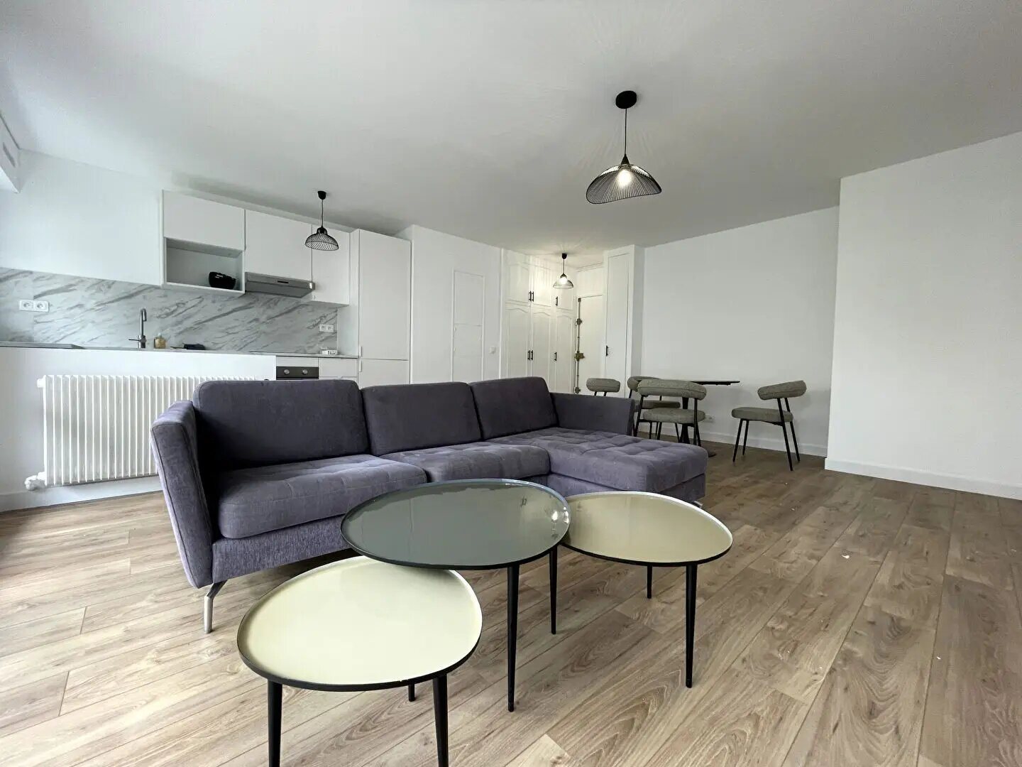 Appartement à louer, 49m², Courbevoie
