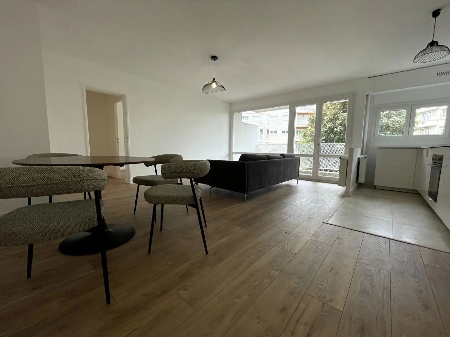 Appartement à louer, 49m², Courbevoie
