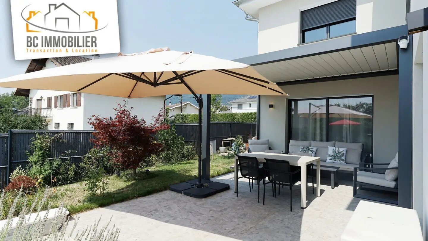 Maison à vendre, 169m², Cessy
