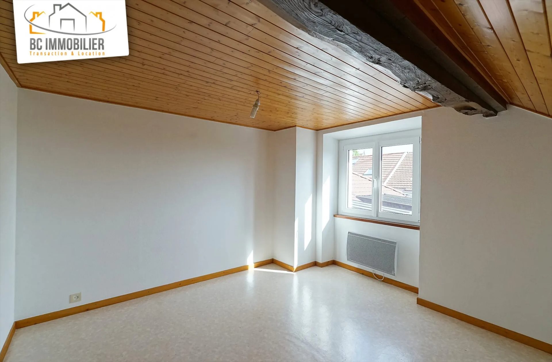 Appartement à louer, 91m², Challex