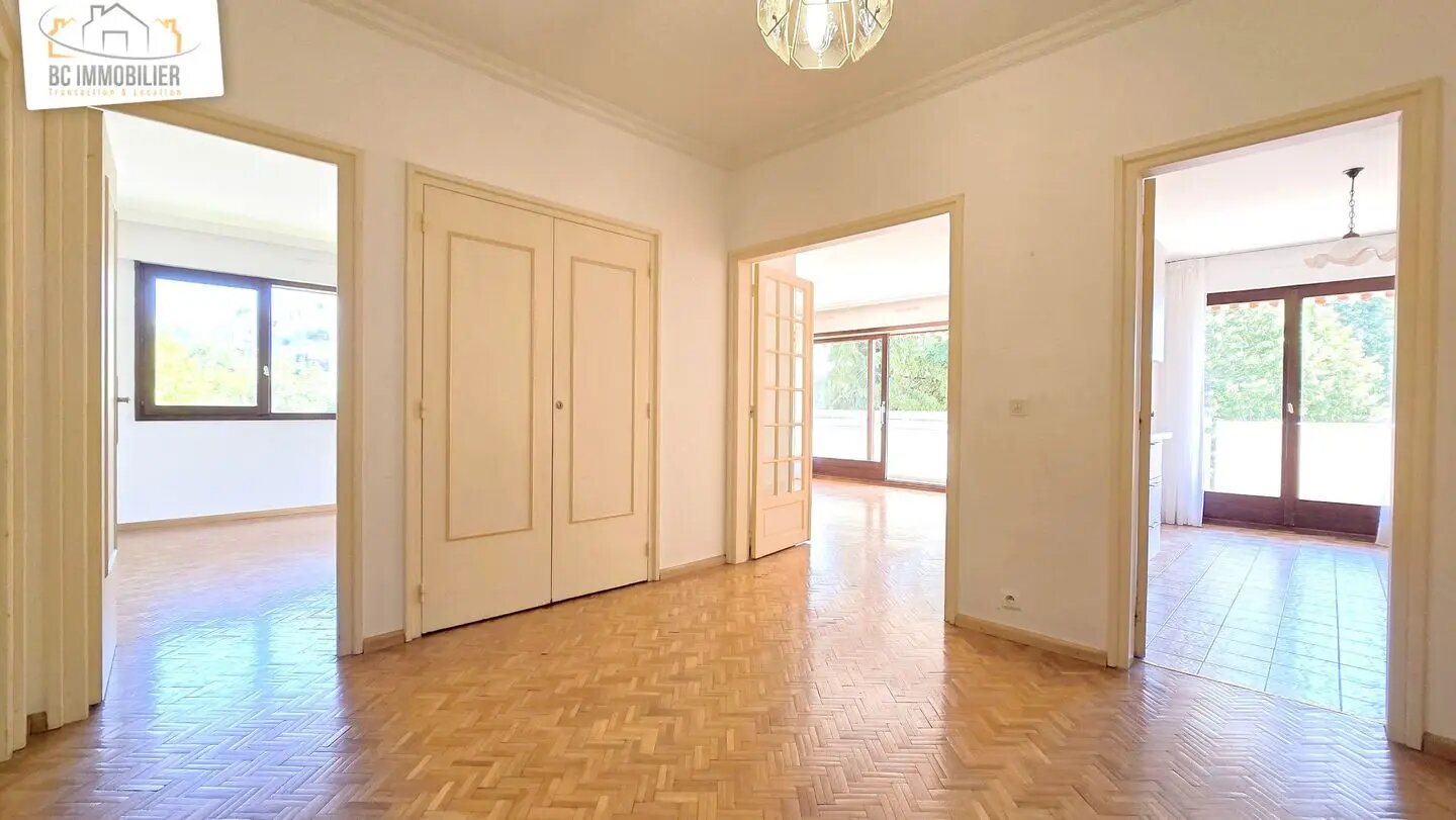 Appartement à vendre, 94m², Ferney-Voltaire