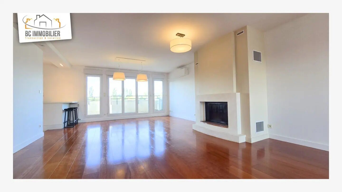 Appartement à louer, 158m², Ferney-Voltaire