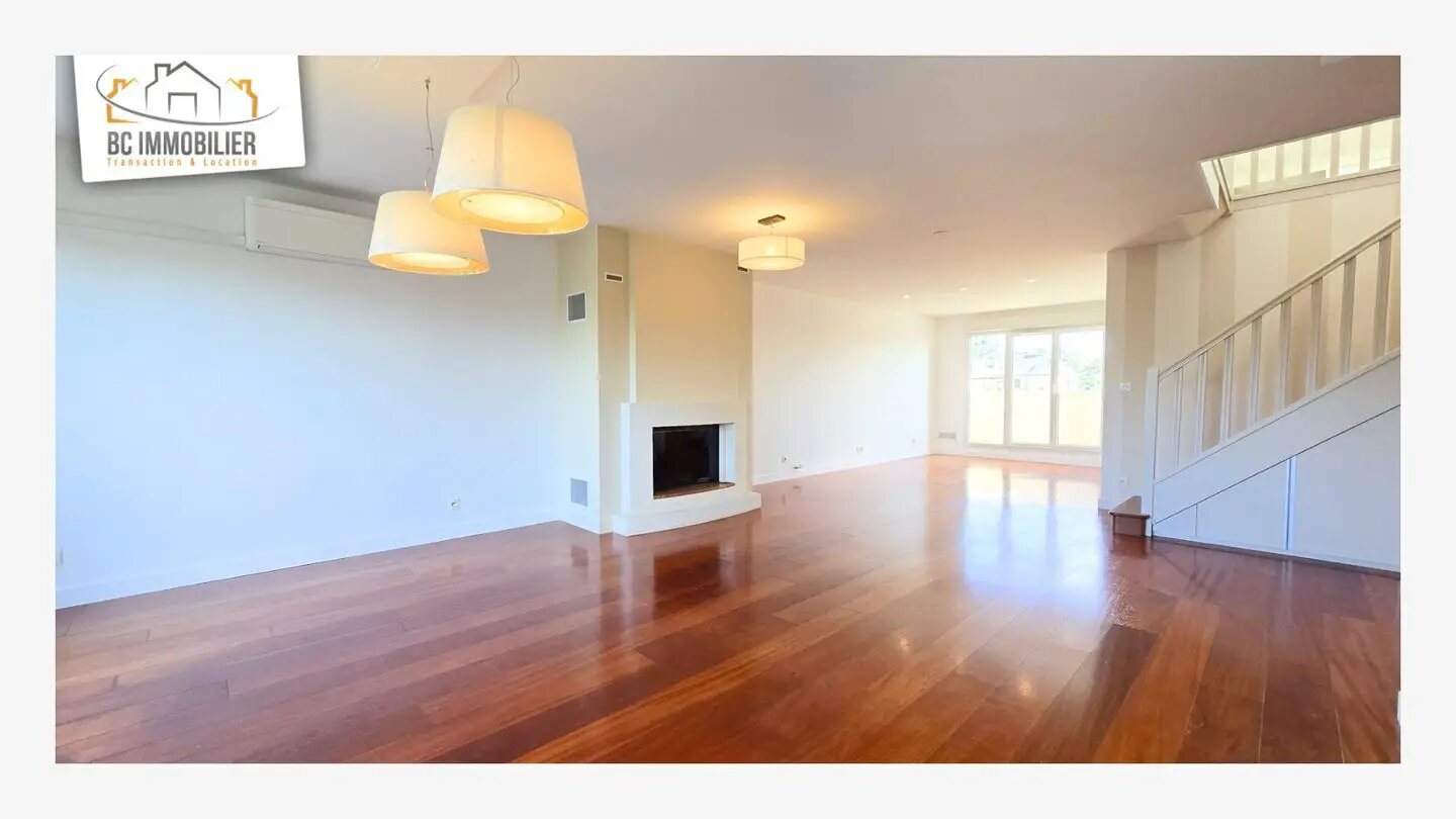 Appartement à louer, 158m², Ferney-Voltaire