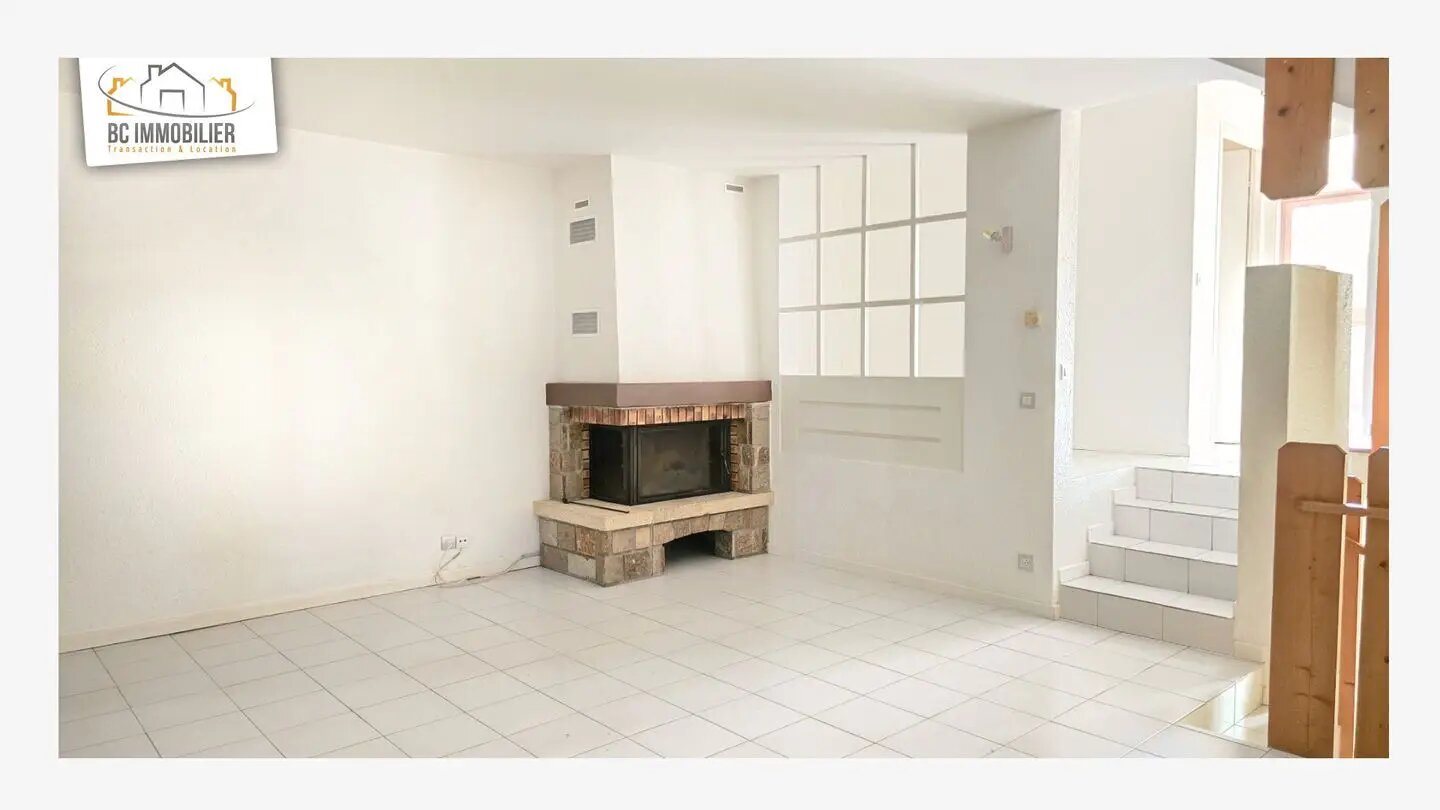 Maison à louer, 105m², Prévessin-Moëns