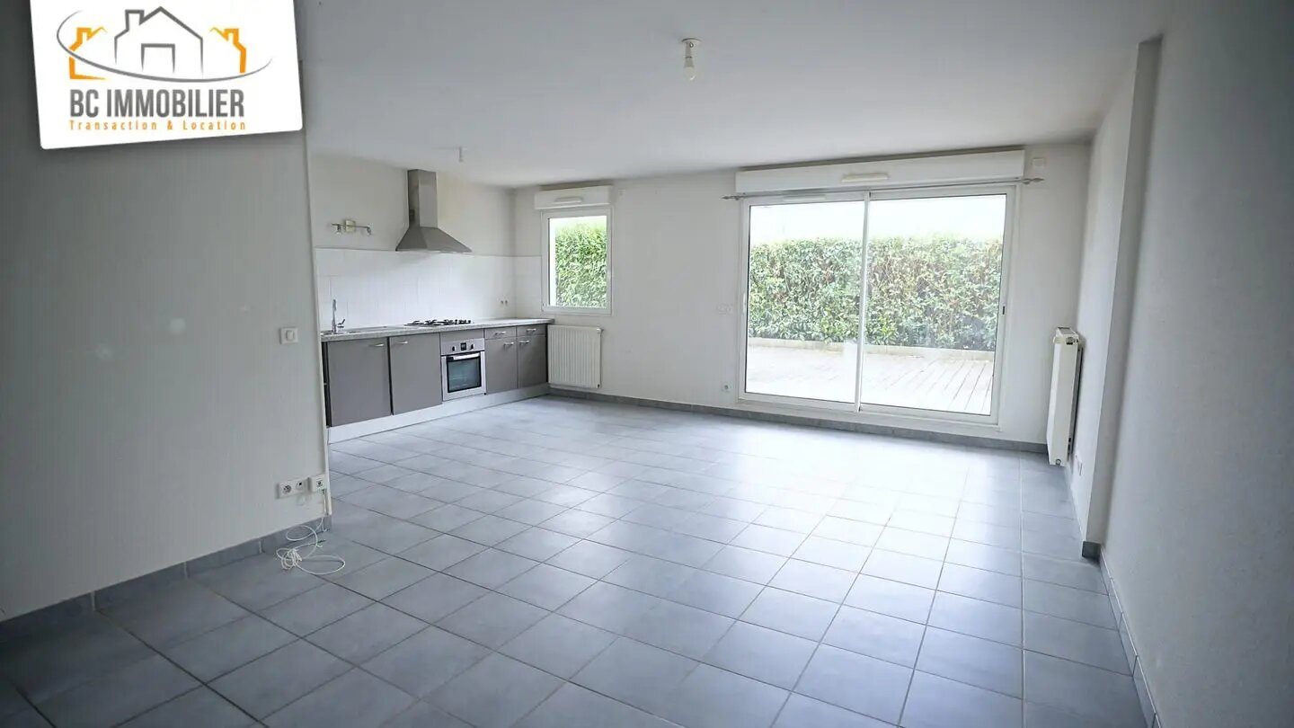 Appartement à louer, 70m², Cessy