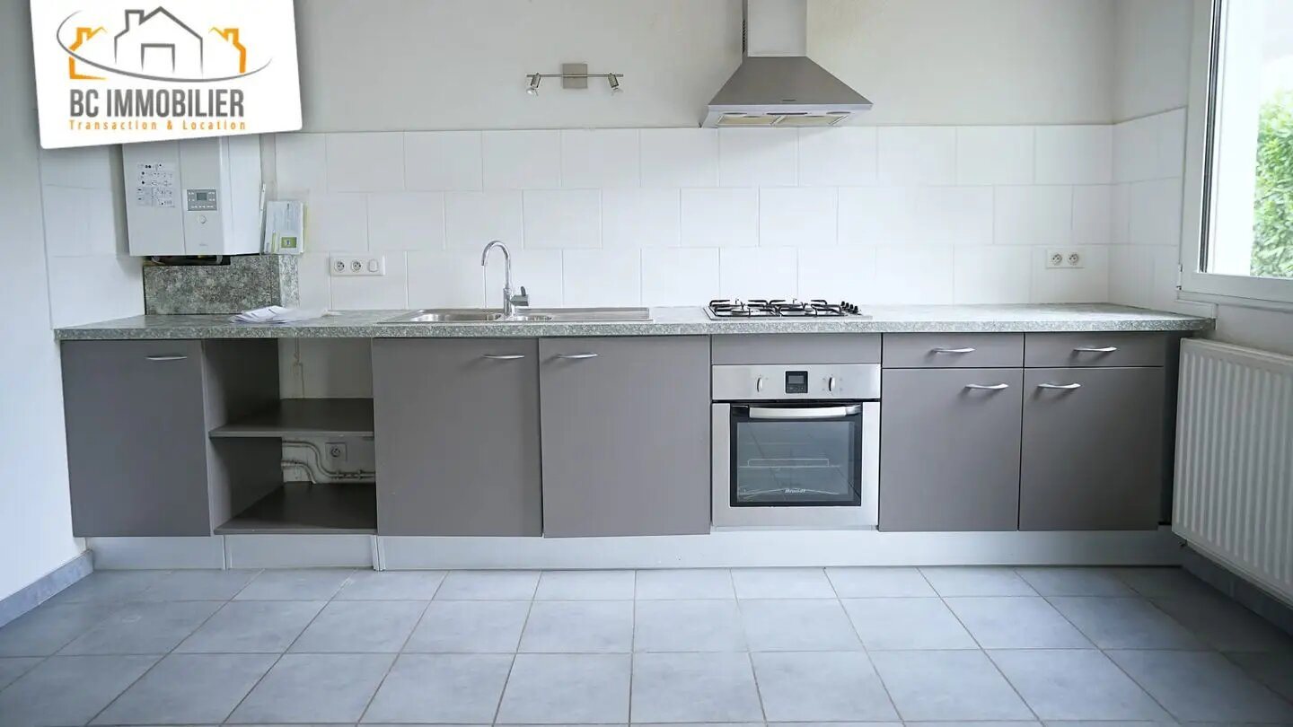 Appartement à louer, 70m², Cessy
