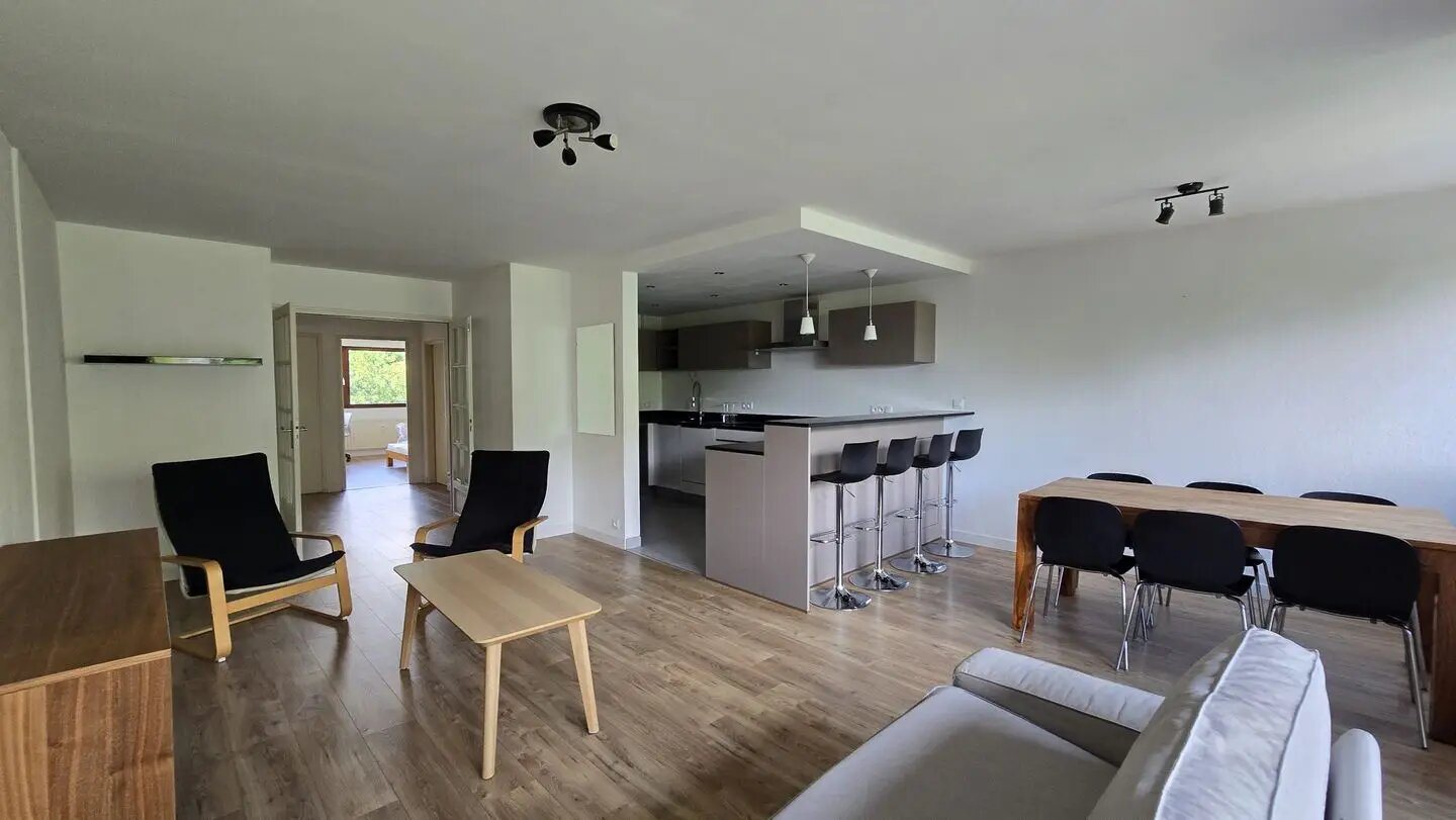 Appartement à louer, 128m², Ferney-Voltaire