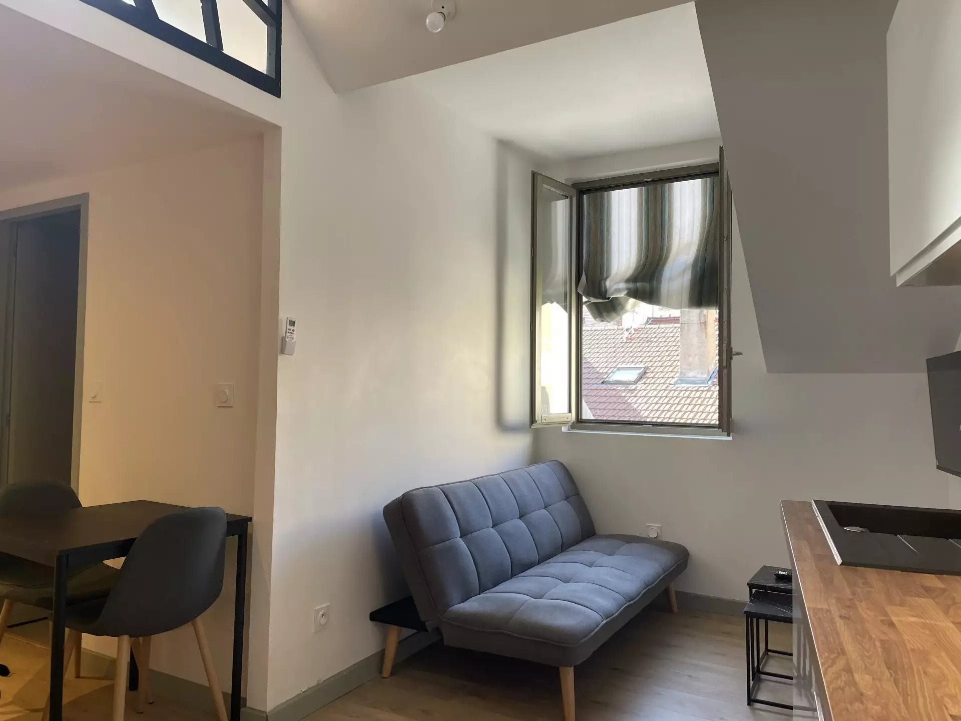 Appartement à louer, 27m², Saint-Etienne