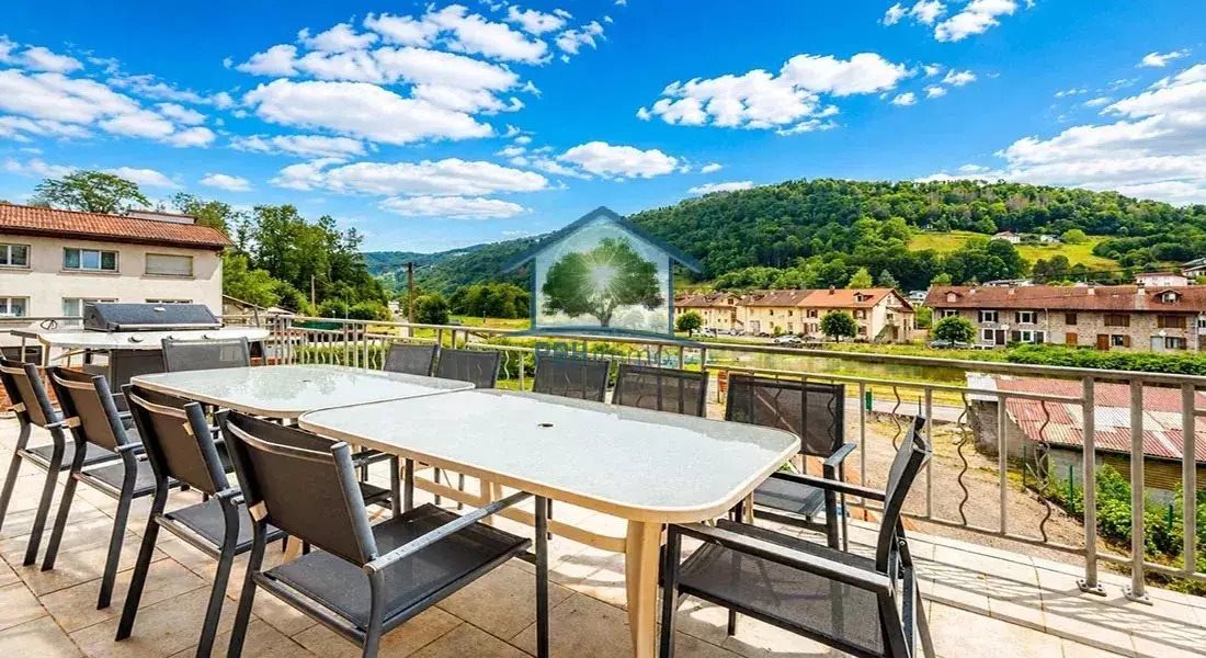 Maison à vendre, 240m², Cornimont