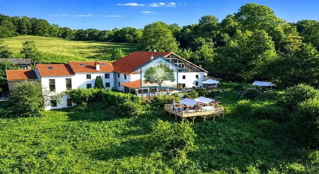Maison à vendre, 670m², La Bresse