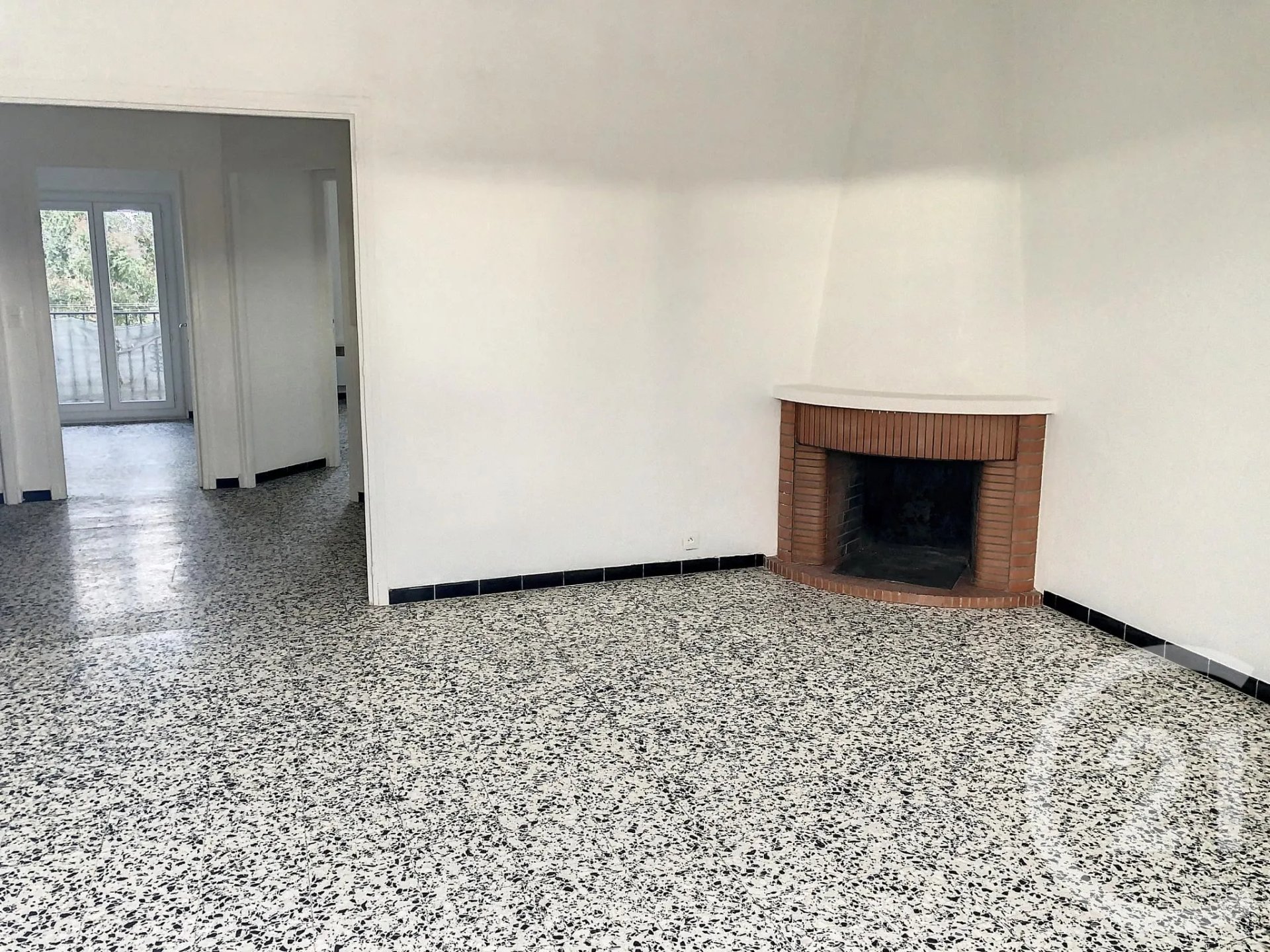 Appartement à louer, 81m², Elne