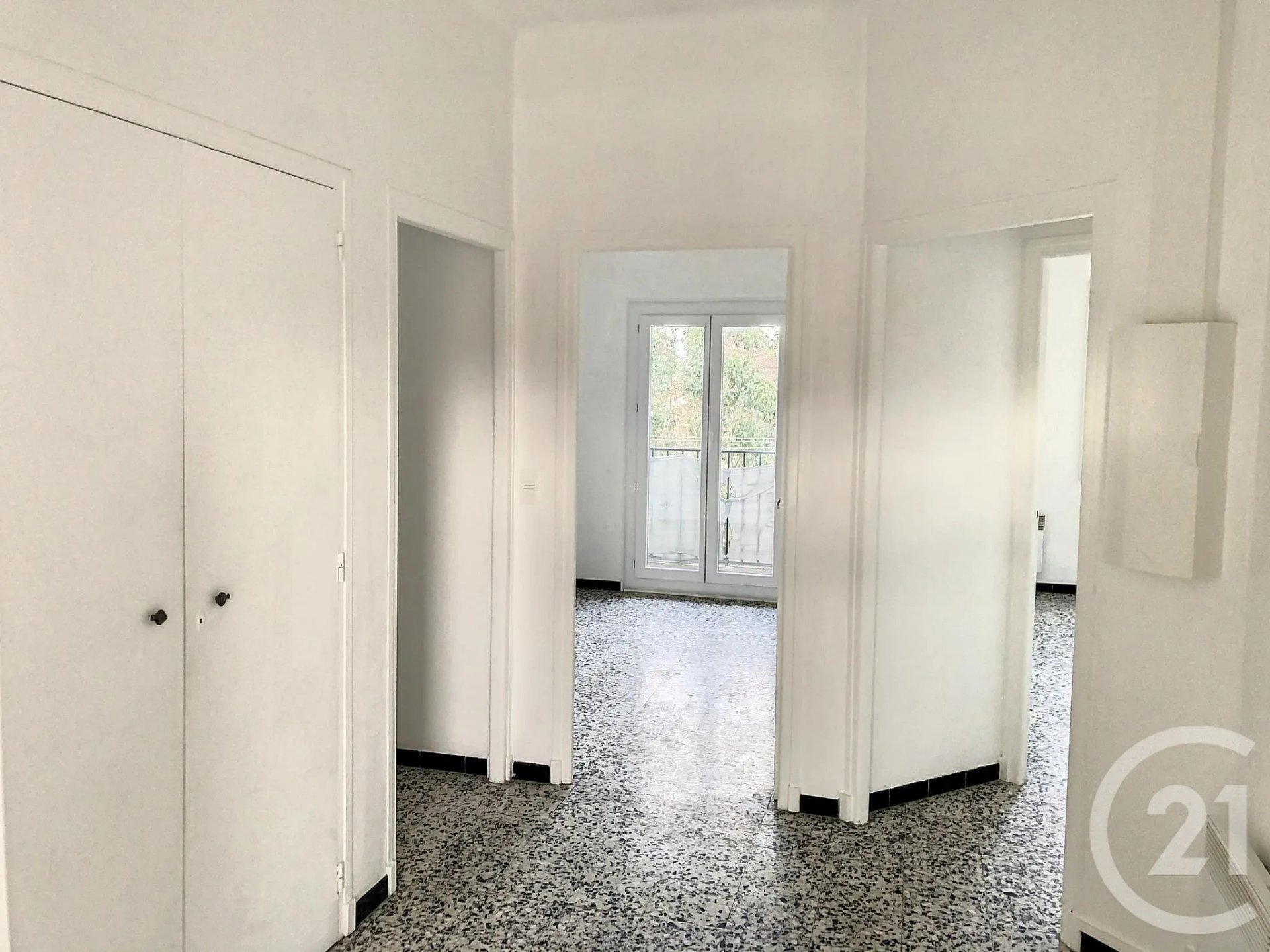 Appartement à louer, 81m², Elne