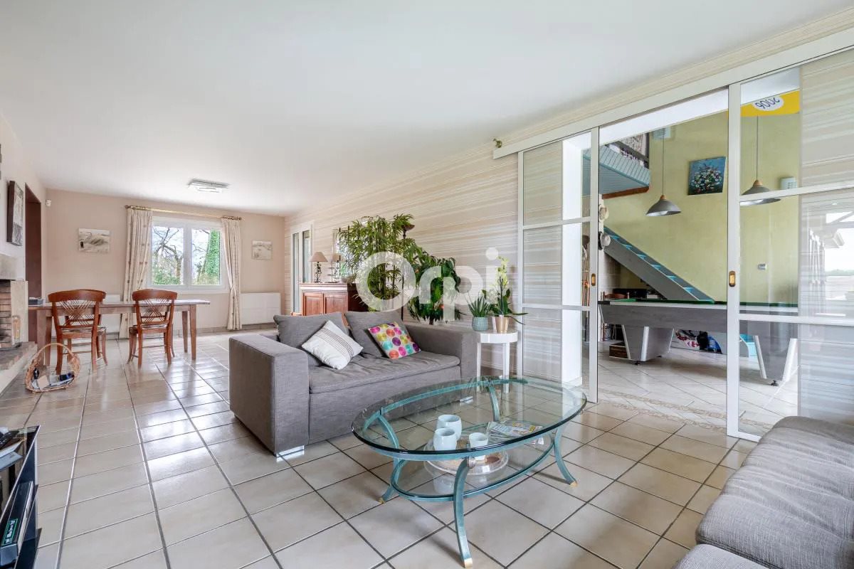Maison à vendre, 175m², La Geneytouse