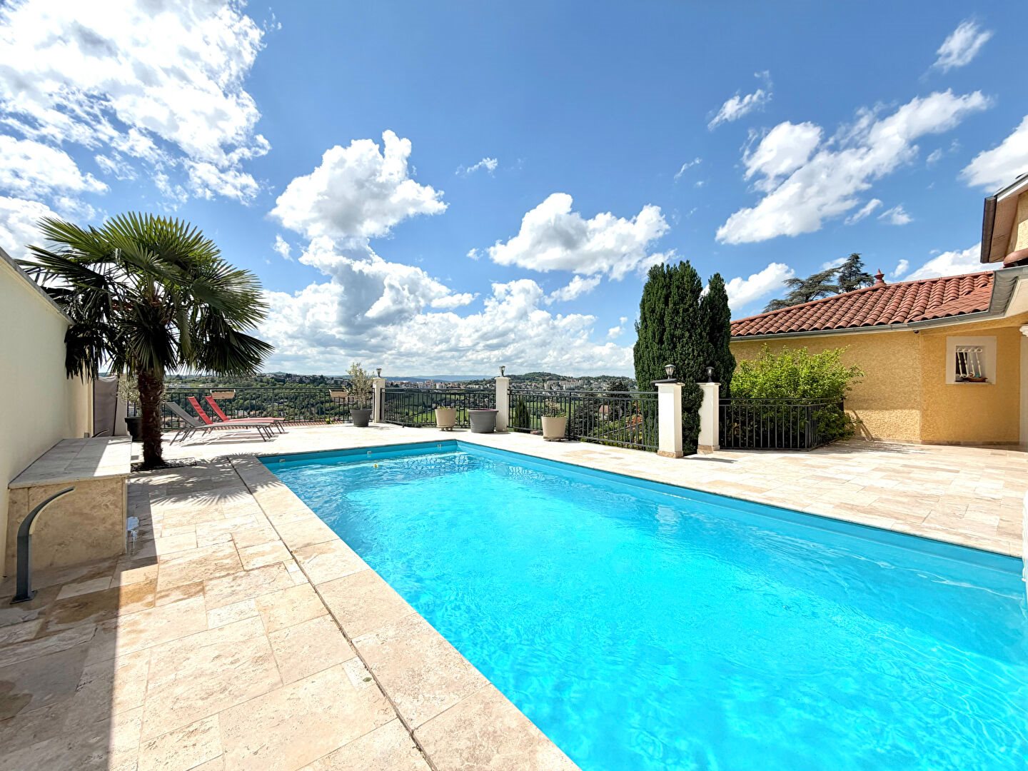 Maison à vendre, 220m², Saint-Genest-Lerpt