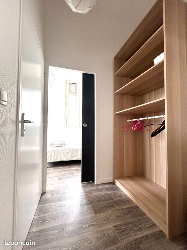Appartement à louer, 27m², Saint-Etienne
