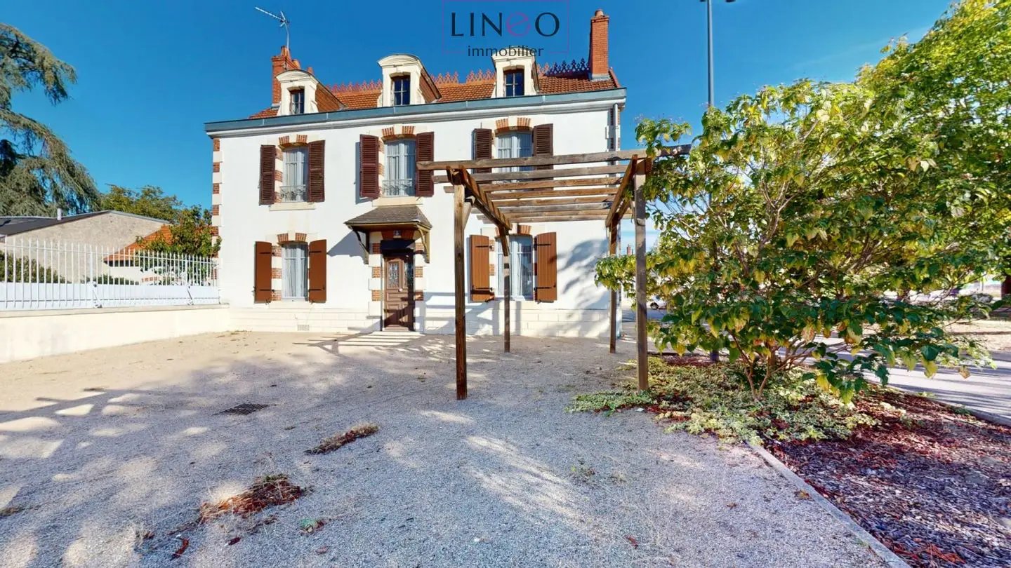 Maison à vendre, 115m², Sancoins