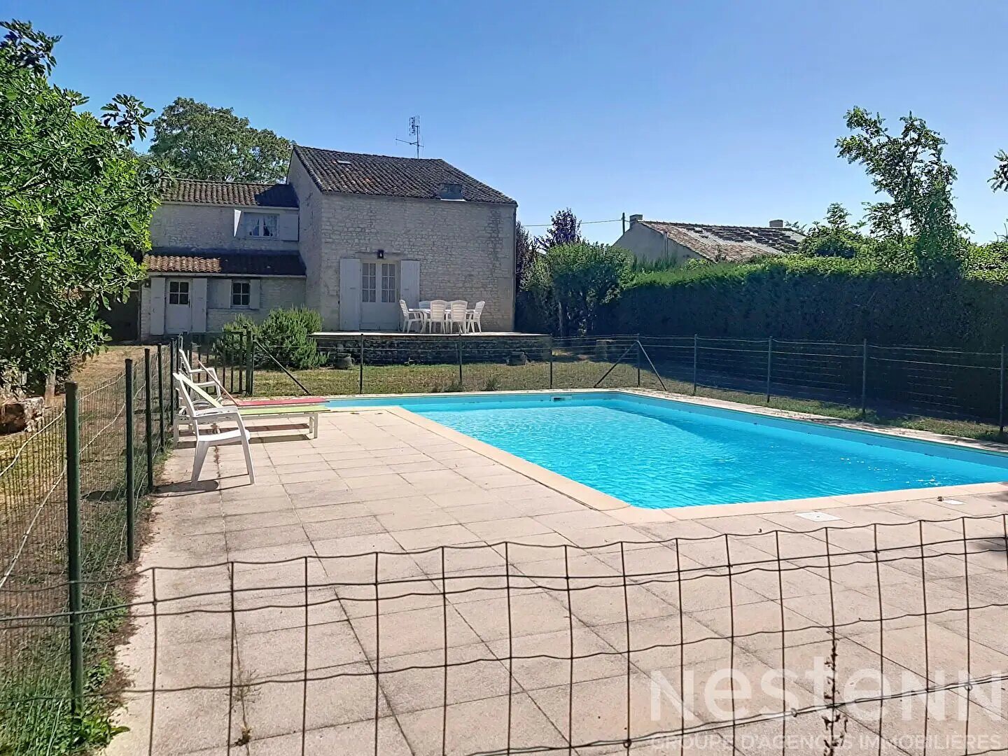 Maison à vendre, 186m², Saint-Romain-de-Benet