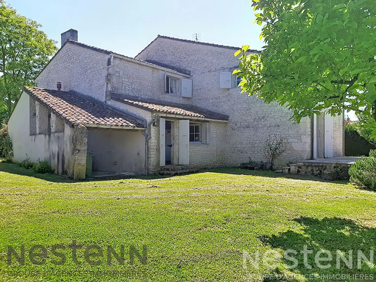 Maison à vendre, 186m², Saint-Romain-de-Benet