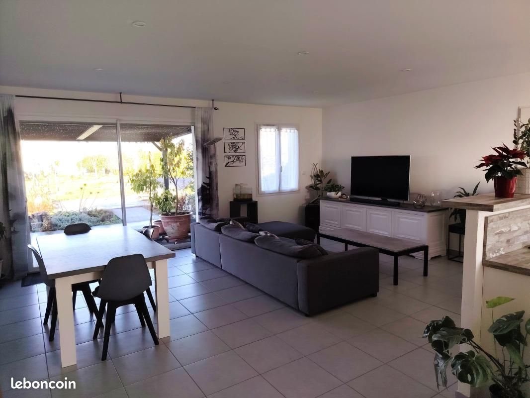 Maison à vendre, 92m², Pisany