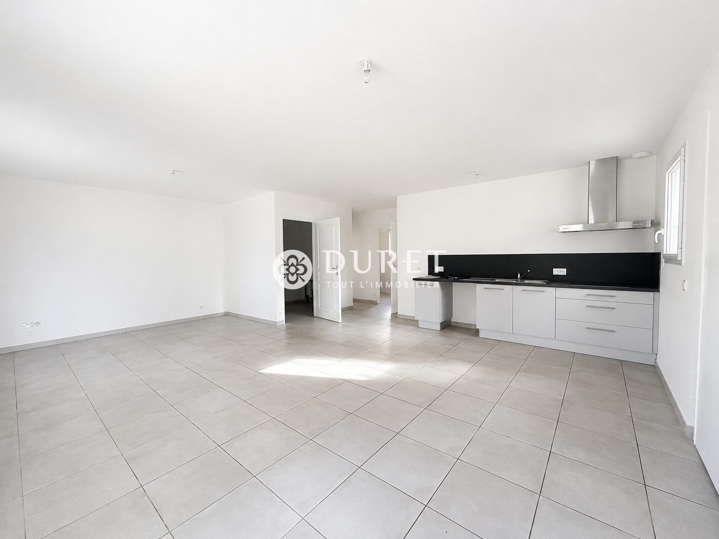 Maison à louer, 71m², Nesmy