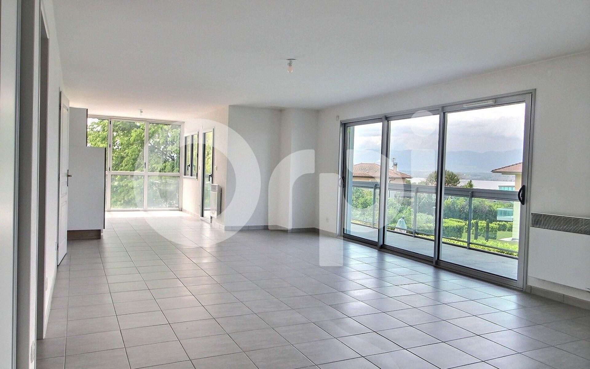 Appartement à vendre, 107m², Messery