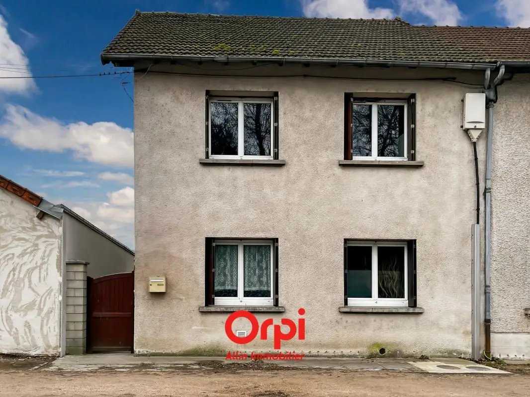 Maison à vendre, 86m², Montmarault