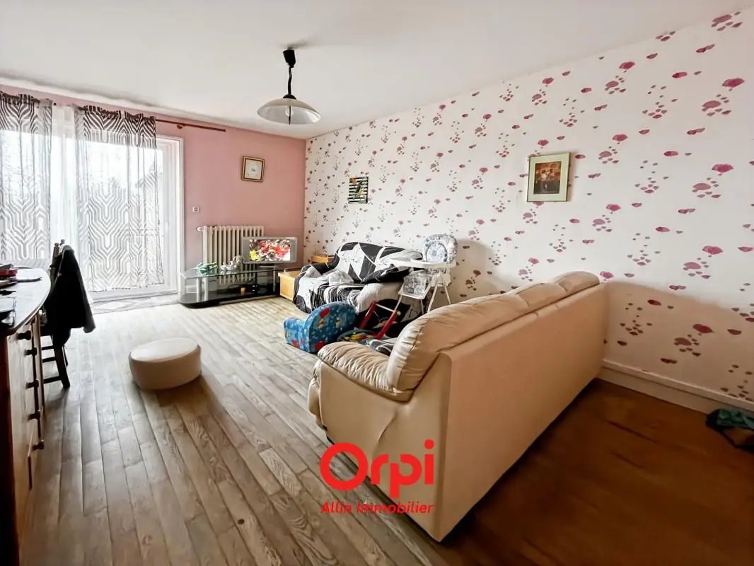 Maison à vendre, 86m², Montmarault